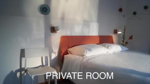 Amsterdam East Lit Et Petit-Déjeuner | Room With A Few