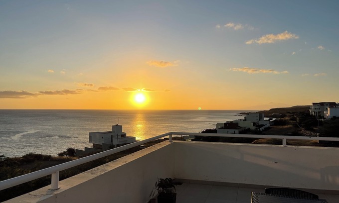 Praia Lit Et Petit-Déjeuner | Chambre d'hôtes au front de mer. Un havre de paix pour dormir ou travailler wifi