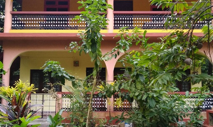 Fatona Maison | Chambre avec vue à Per-Seraulim, Colva
