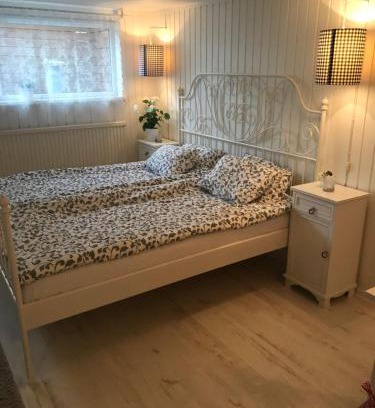 Orserum Appartement | Room with pentry, separate entrance, no cardpayment