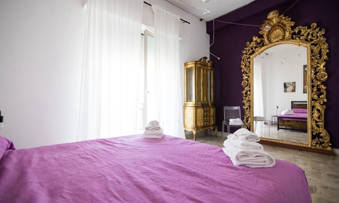 Reggio Calabria Lit Et Petit-Déjeuner | Room with private bathroom in the city center.