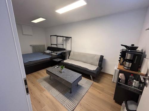 Oberdorla Appartement | Room with private entrance