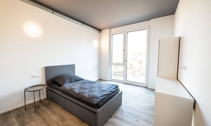 Dusslingen Appartement | Chambre 'Zimmer 3' avec Wi-Fi