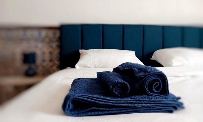 Carvoeira Maison | Rooms 10 mins walk from train station!