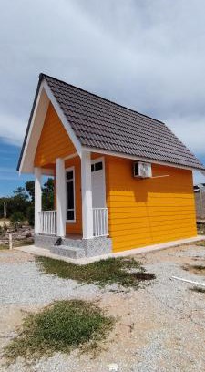 Kampung Penarik Maison | Roomstay Cheq Ayoh Pantai Penarik Setiu