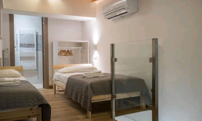 Vazzano Appartement | Rosa's House Attic
