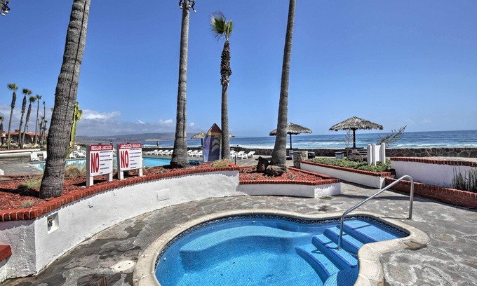 Las Gaviotas Cottage | Rosarito Beach Home in Las Gaviotas w/ Ocean Views