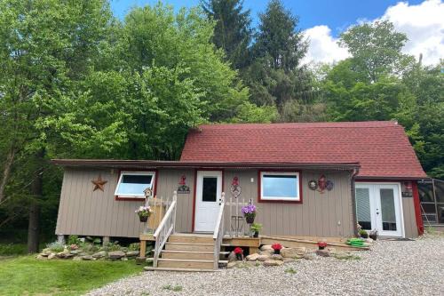 Roscoe Maison | Roscoe Cottage Pet Friendly