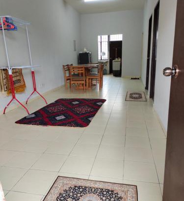 Bachok Maison | Rosdan Homestay