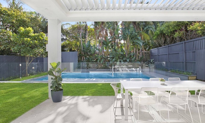 Rose Bay Maison | Rose Bay Luxe - Rose Bay is a luxurious destination renowned for its sophistication