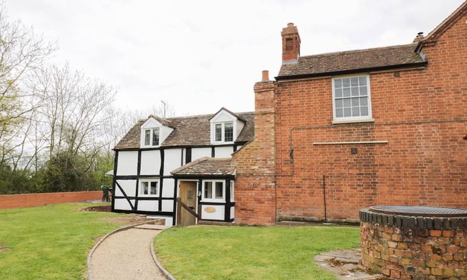 Upton upon Severn Cottage | Rose Cottage, UPTON UPON SEVERN