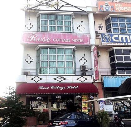 Taman Perling Hôtel | Rose Cottage Hotel Taman Perling