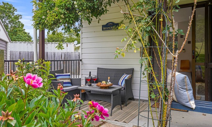 Lake Coleridge Maison | Rose Cottage - Lake Coleridge Holiday Home