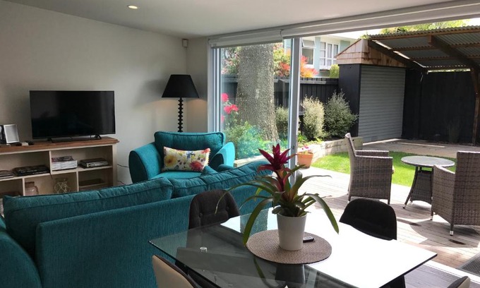 Christchurch City Centre Maison | Rose Cottage
