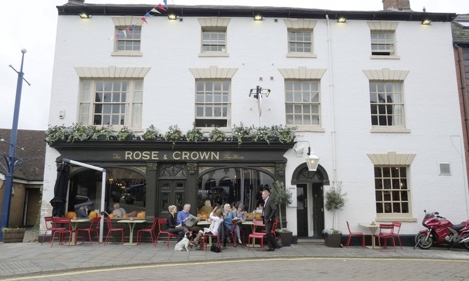 Warwick Town Centre Hôtel | Rose & Crown