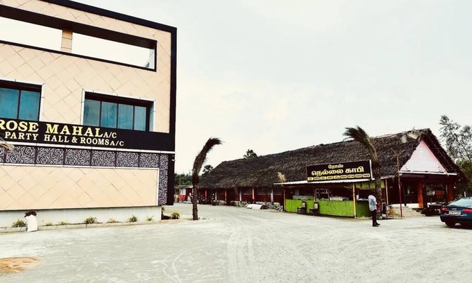 Cheyyur Station Balnéaire | Rose lake view resort