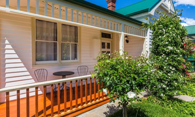 North Hobart Maison | Rosehaven Cottage