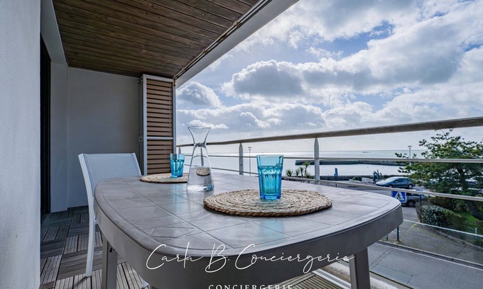 Concarneau Appartement | ROSEMARINE - APPARTEMENT VUE MER CONCARNEAU 2 adultes et 2 enfants