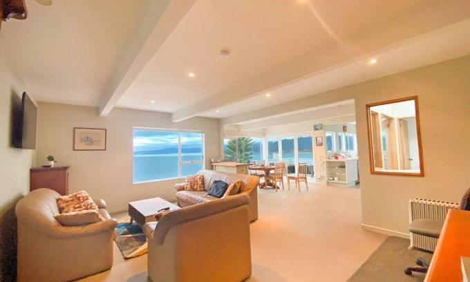 Wellington Maison | Roseneath Sea-view Haven Wellington