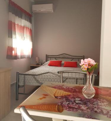 Nea Moudania Appartement | Roses Studios