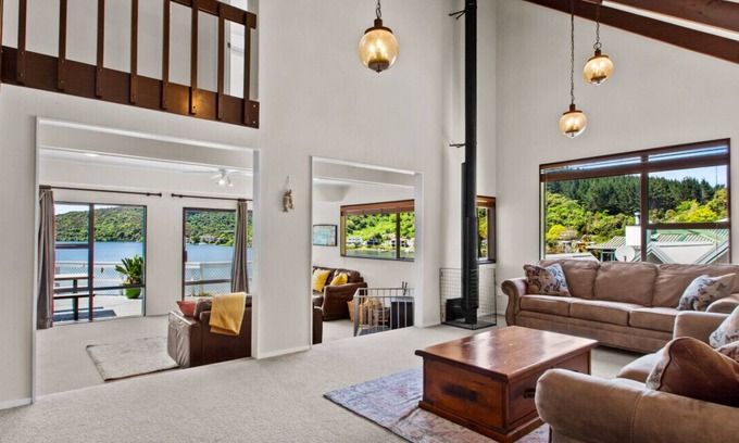 Rotorua Maison | Rotoiti Bay Bliss Rotorua