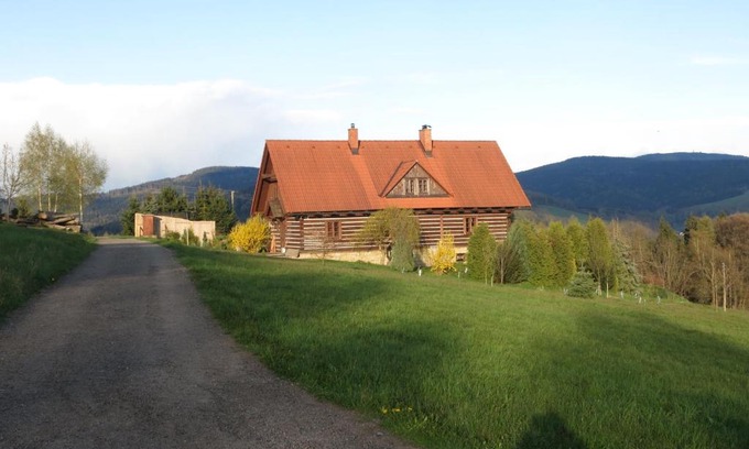 Studene Maison | Roubenka Elisabeth