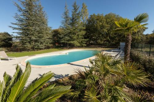 Mormoiron Appartement | Rouleraventoux, Gîte sportif avec piscine, sauna, salle de sport, jardin