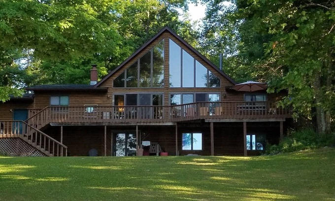Hayward Cabine | Retraite autour du lac
