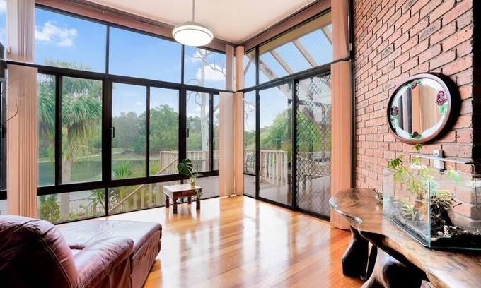 Rowville Maison | Serene 3BR family Lakeside Retreat in Rowville