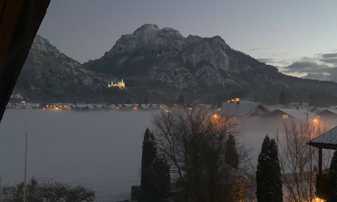 Waltenhofen Appartement | Royal castle and alpine view