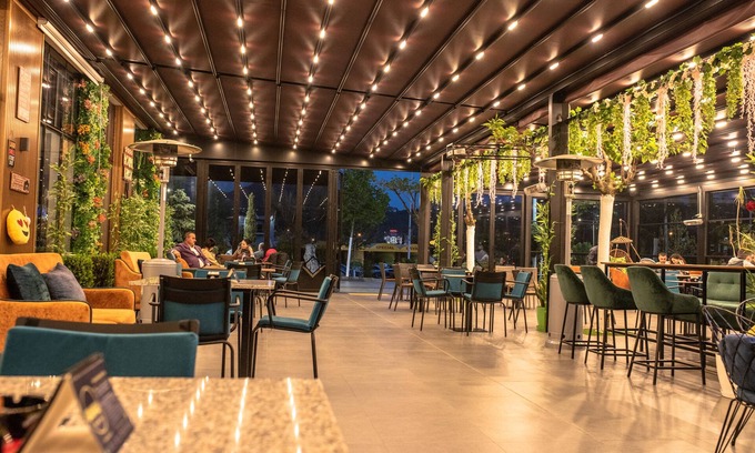 Mjull-Bathore Hôtel | Royal East Resort
