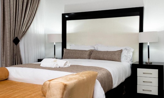 Thohoyandou Cabine | Royal Lodge
