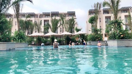 Ha Long Maison | Royal Lotus Hạ Long Resort & Villas