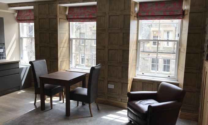 Old Town Appartement | Royal Mile Old Town 2 chambres 2 salles de bain par Castle