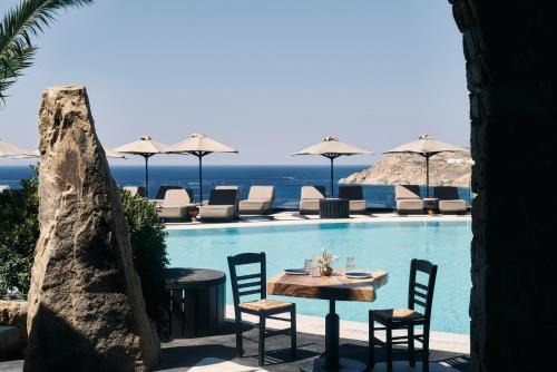 Elia Station Balnéaire | Royal Myconian - Leading Hotels of the World