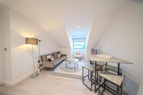 Brentwood Appartement | Royal Oak 9 - FREE PARKING - Perfect for Contractors - Wi-Fi - Long Term Stays