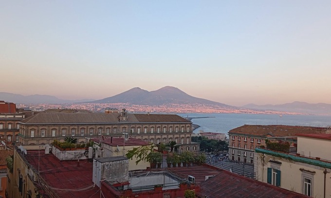 San Ferdinando Appartement | Royal Palace and Vesuvius before you