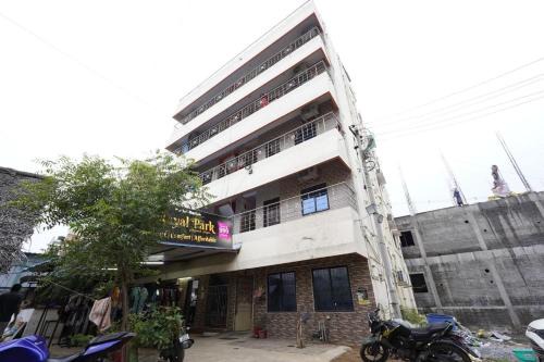 Katpadi Hôtel | Royal Park