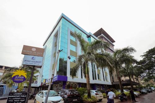 Hampankatta Hôtel | Royal Plaza Suites by RAK Rooms, Mangaluru