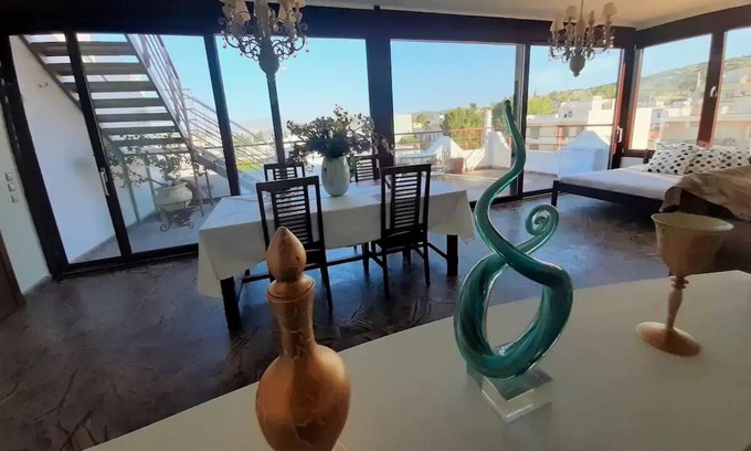 Kropia Appartement | Royal stylish view apart/ 10' from Athens airport
