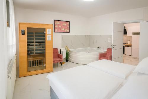 Heviz Appartement | Royal Wellness Apartman