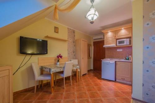 Sarvar Appartement | Rozmann Family Panzió & Apartmanhaz