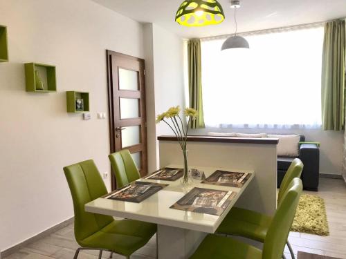 Sarvar Appartement | Rubin Eszter Apartman Sárvár