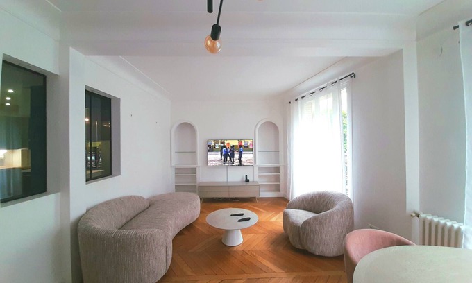 16th Arrondissement Appartement | Rue Eugène Delacroix - Paris 16 - 416035