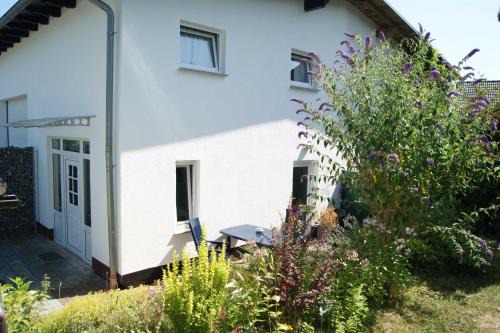 Lancken-Granitz Appartement | Ruegen Fewo 54 Marika