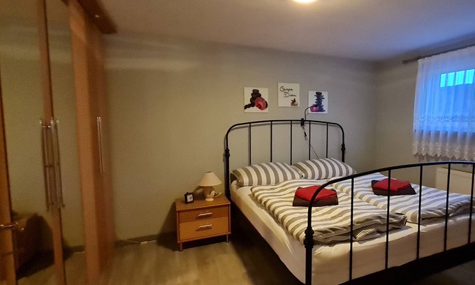 Putlitz Appartement | Ruhige Einliegerwohnung mit Eigenem Zugang in Einfamilienhaus mit Gartennutzung