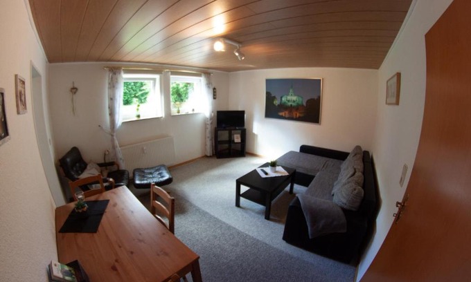 Calden Appartement | Ruhige und gemütliche Ferienwohnung in Calden