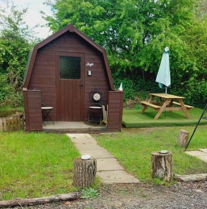 Clare Autre | Rum Bridge 'Hazels' Pet Friendly Glamping Pod