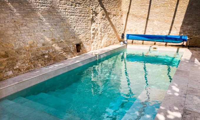 Raix Maison | Rural 3 bed barn conversion with swimming pool