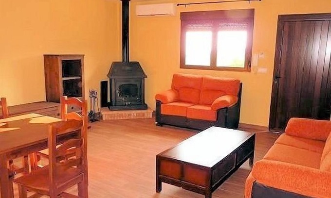 Villamiel Cottage | Appartement rural La Noguera pour 5 personnes
